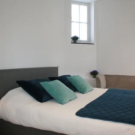 De Torre 1 Апартаменты Де-Хаан